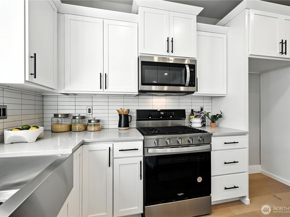 19 Meridian Avenue SE CR 08, Bothell WA 98012