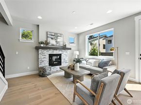 19 Meridian Avenue SE CR 08, Bothell WA 98012