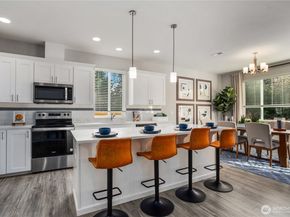 26831 30th Place S 7, Kent WA 98032