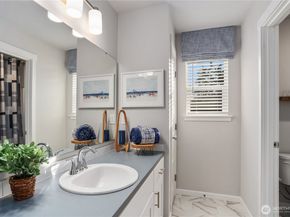 26831 30th Place S 7, Kent WA 98032