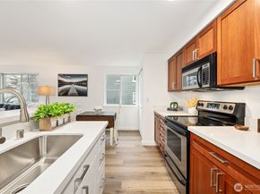 300 10th Avenue A202, Seattle WA 98122