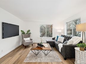 300 10th Avenue A202, Seattle WA 98122