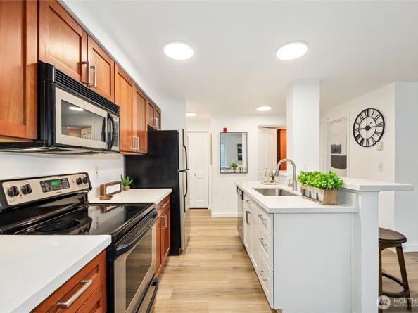 300 10th Avenue A202, Seattle WA 98122