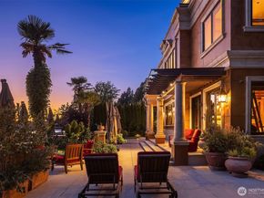 3639 W Mercer Way, Mercer Island WA 98040