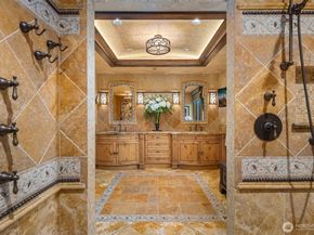 3639 W Mercer Way, Mercer Island WA 98040