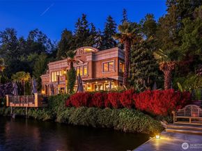 3639 W Mercer Way, Mercer Island WA 98040