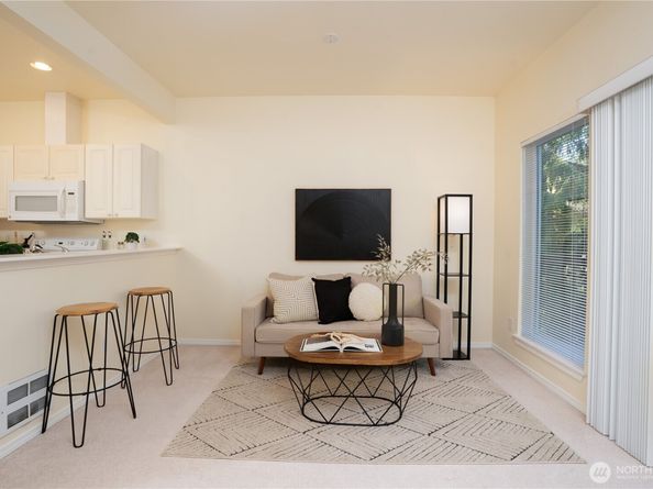 3800 NE Sunset Boulevard B101, Renton WA 98056
