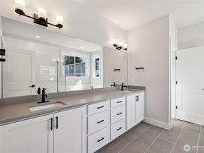 330 182ND Place SE, Bothell WA 98012