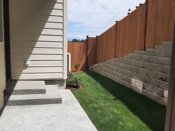 330 182ND Place SE, Bothell WA 98012