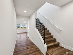 330 182ND Place SE, Bothell WA 98012