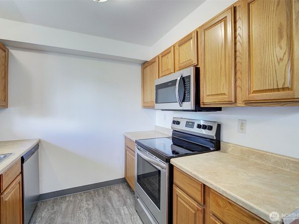 747 75th Street SE B203, Everett WA 98203