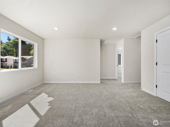 4503 S 328th Court, Auburn WA 98001