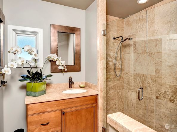2031 42nd Avenue E, Seattle WA 98112