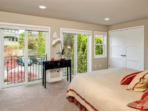 2031 42nd Avenue E, Seattle WA 98112