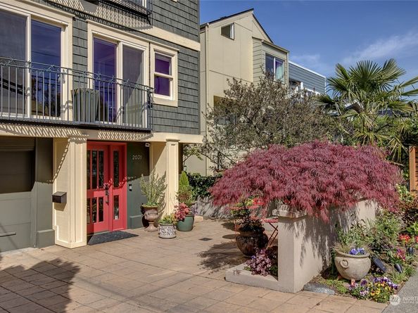 2031 42nd Avenue E, Seattle WA 98112