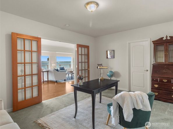 8609 E Caraway Road, Port Orchard WA 98366
