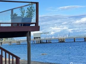 8609 E Caraway Road, Port Orchard WA 98366