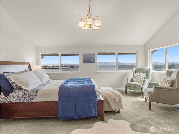 8609 E Caraway Road, Port Orchard WA 98366