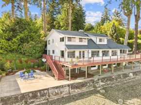 8609 E Caraway Road, Port Orchard WA 98366