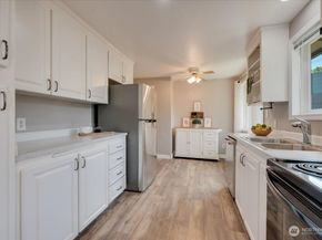 15121 3rd Avenue NE, Shoreline WA 98155