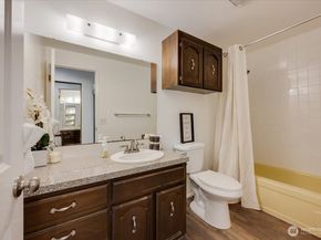 15121 3rd Avenue NE, Shoreline WA 98155