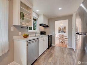 15121 3rd Avenue NE, Shoreline WA 98155