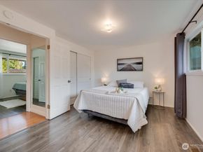 15121 3rd Avenue NE, Shoreline WA 98155