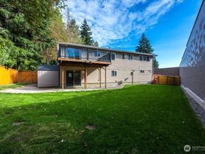 15121 3rd Avenue NE, Shoreline WA 98155