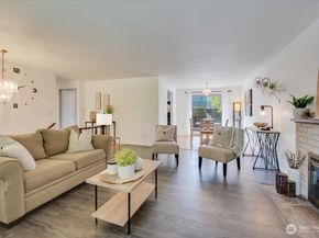 15121 3rd Avenue NE, Shoreline WA 98155