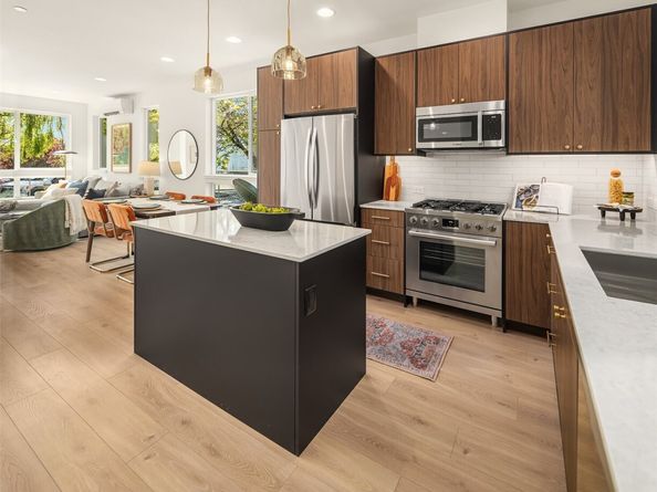 972 NW 54th Street, Seattle WA 98107