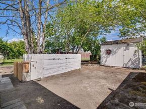 1027 E Main Street, Auburn WA 98002