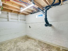1027 E Main Street, Auburn WA 98002