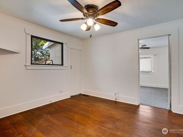 1027 E Main Street, Auburn WA 98002