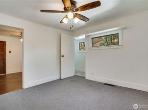 1027 E Main Street, Auburn WA 98002