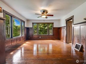 1027 E Main Street, Auburn WA 98002