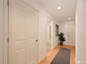 2312 W Boston Street 201, Seattle WA 98199