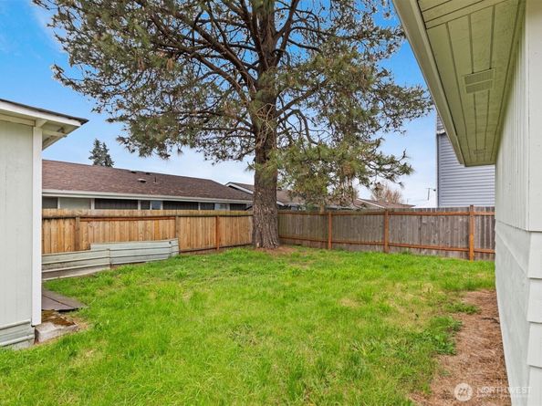 735 F Street NE, Auburn WA 98002