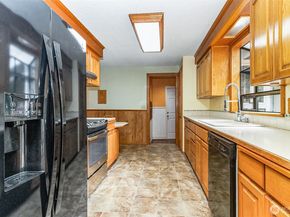 15729 Larch Way, Lynnwood WA 98087