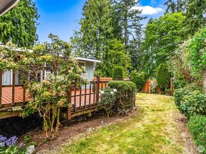 15729 Larch Way, Lynnwood WA 98087