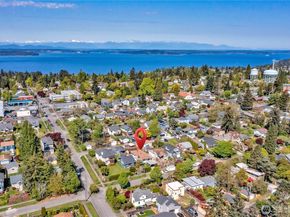 7351 32nd Avenue SW, Seattle WA 98126
