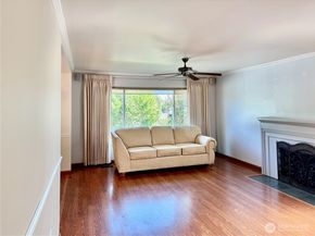 7351 32nd Avenue SW, Seattle WA 98126