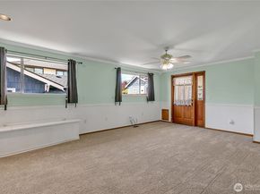 7351 32nd Avenue SW, Seattle WA 98126