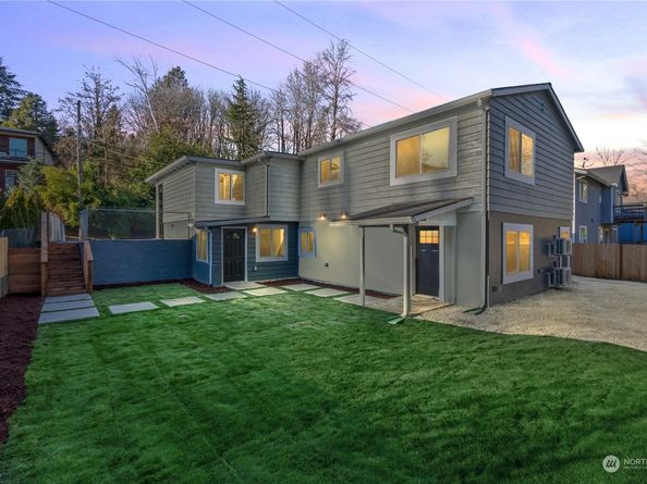6968 24th Avenue SW, Seattle WA 98106