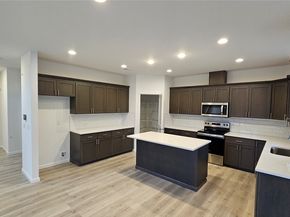 27026 30th Place S 30, Kent WA 98032