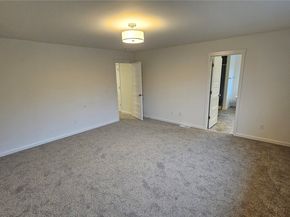 27026 30th Place S 30, Kent WA 98032