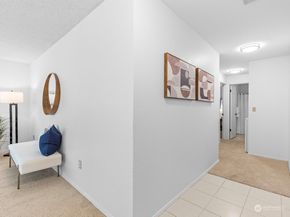 762 Hayes Street 18, Seattle WA 98109