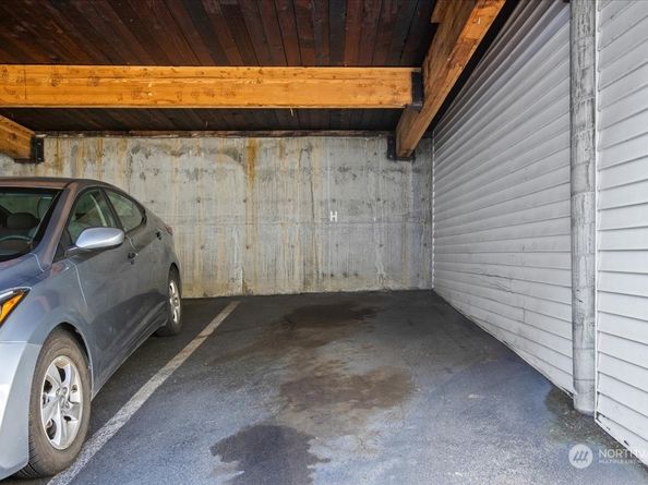 762 Hayes Street 18, Seattle WA 98109