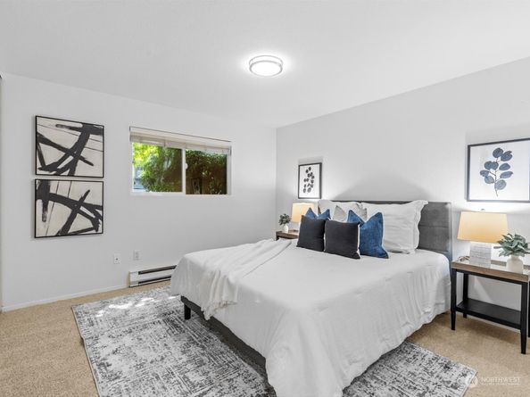 762 Hayes Street 18, Seattle WA 98109