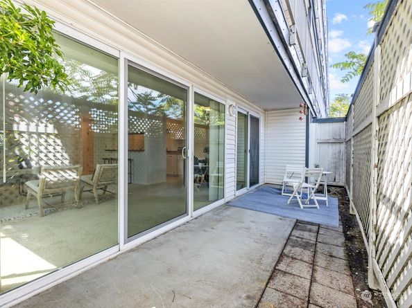 762 Hayes Street 18, Seattle WA 98109