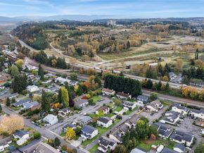 1302 3rd Street SE 1, Auburn WA 98002